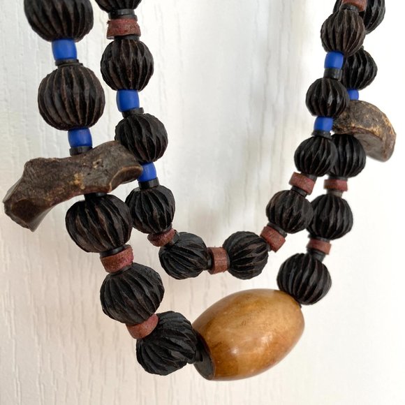 Handmade African Chunky Wood Beaded Necklace - Picture 6 of 13